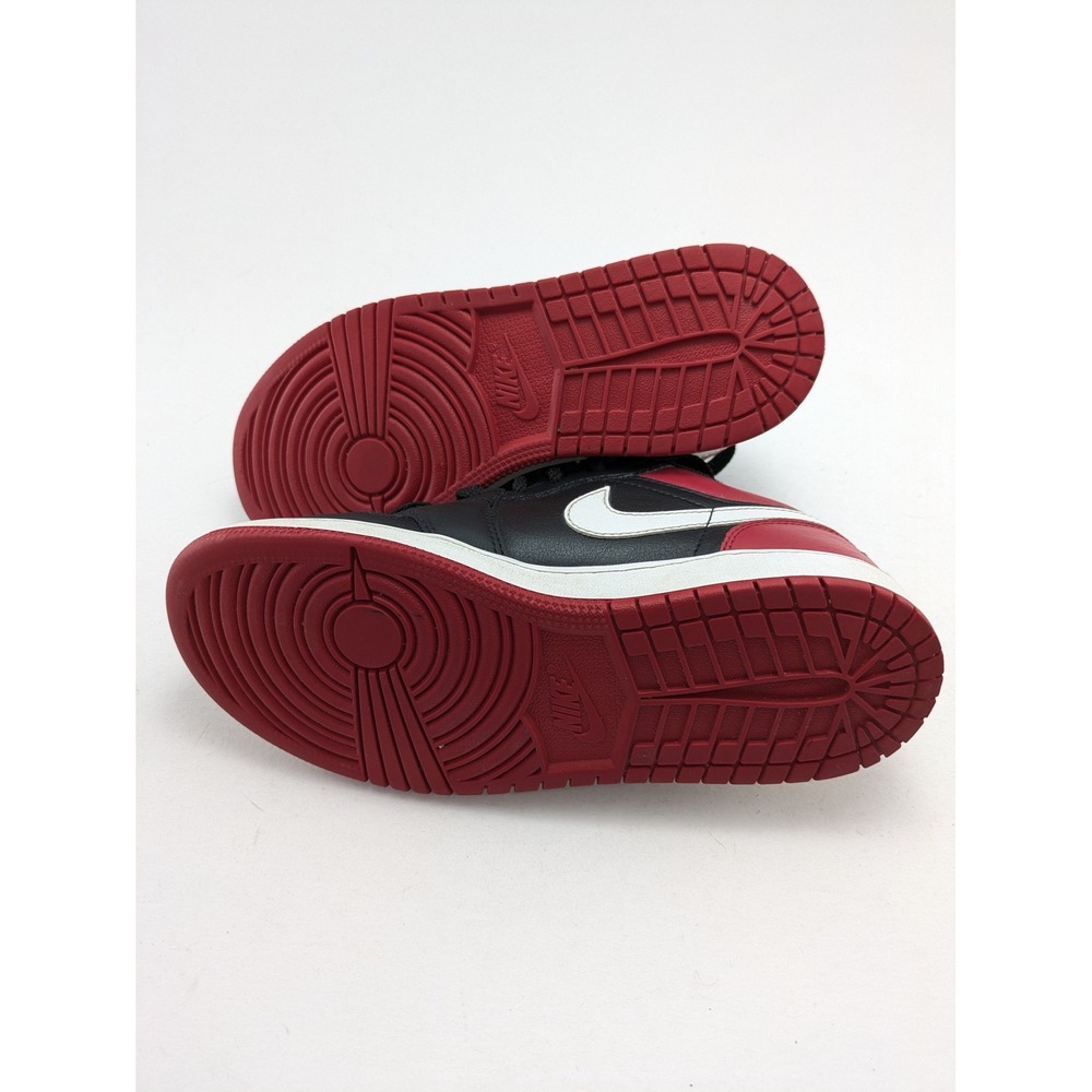 Youth Air Jordan 1 Low Black Red Retro Basketball Shoes 553560-066 Size 5Y - Picture 6 of 7